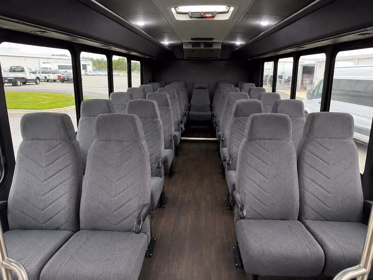 rockville 15 passenger minibus interior