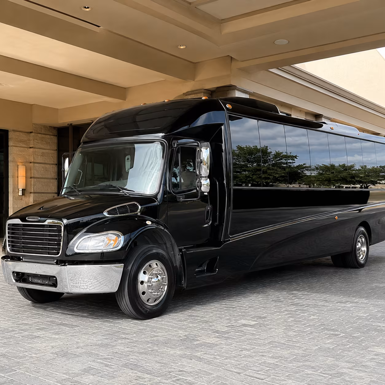 rockville 18 passenger minibus