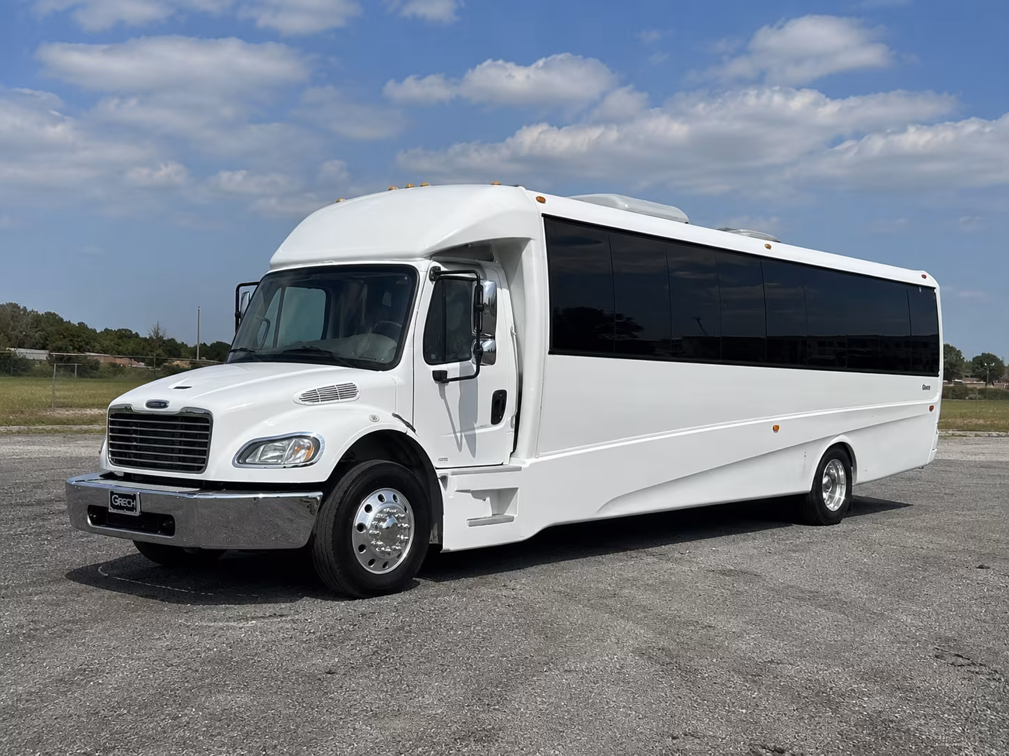 rockville 50 passenger party bus
