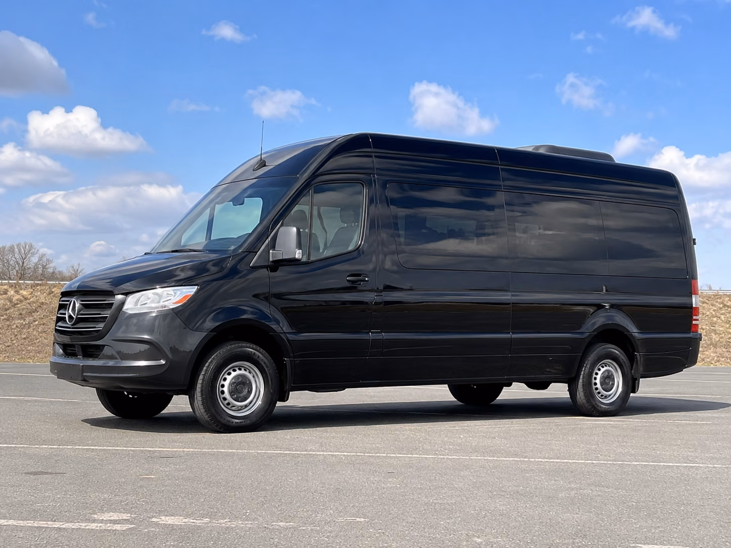 rockville sprinter van with driver