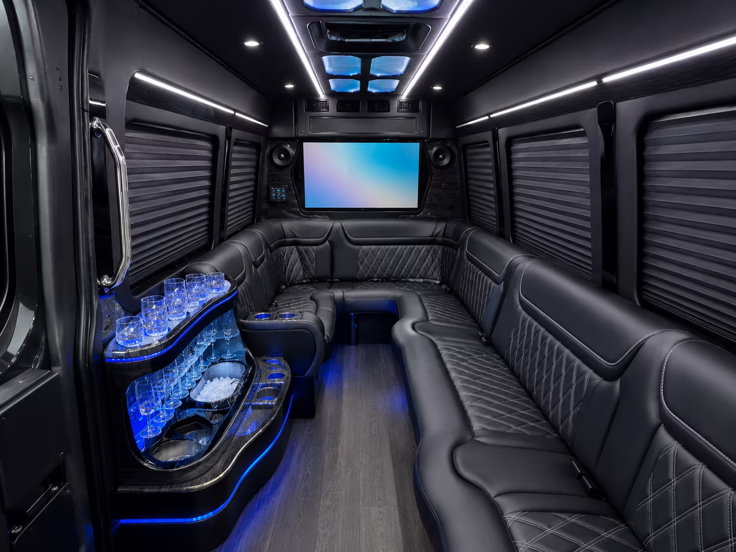 shuttle buses for government training events and agency conferences in rockville